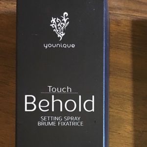 Younique Setting Spray